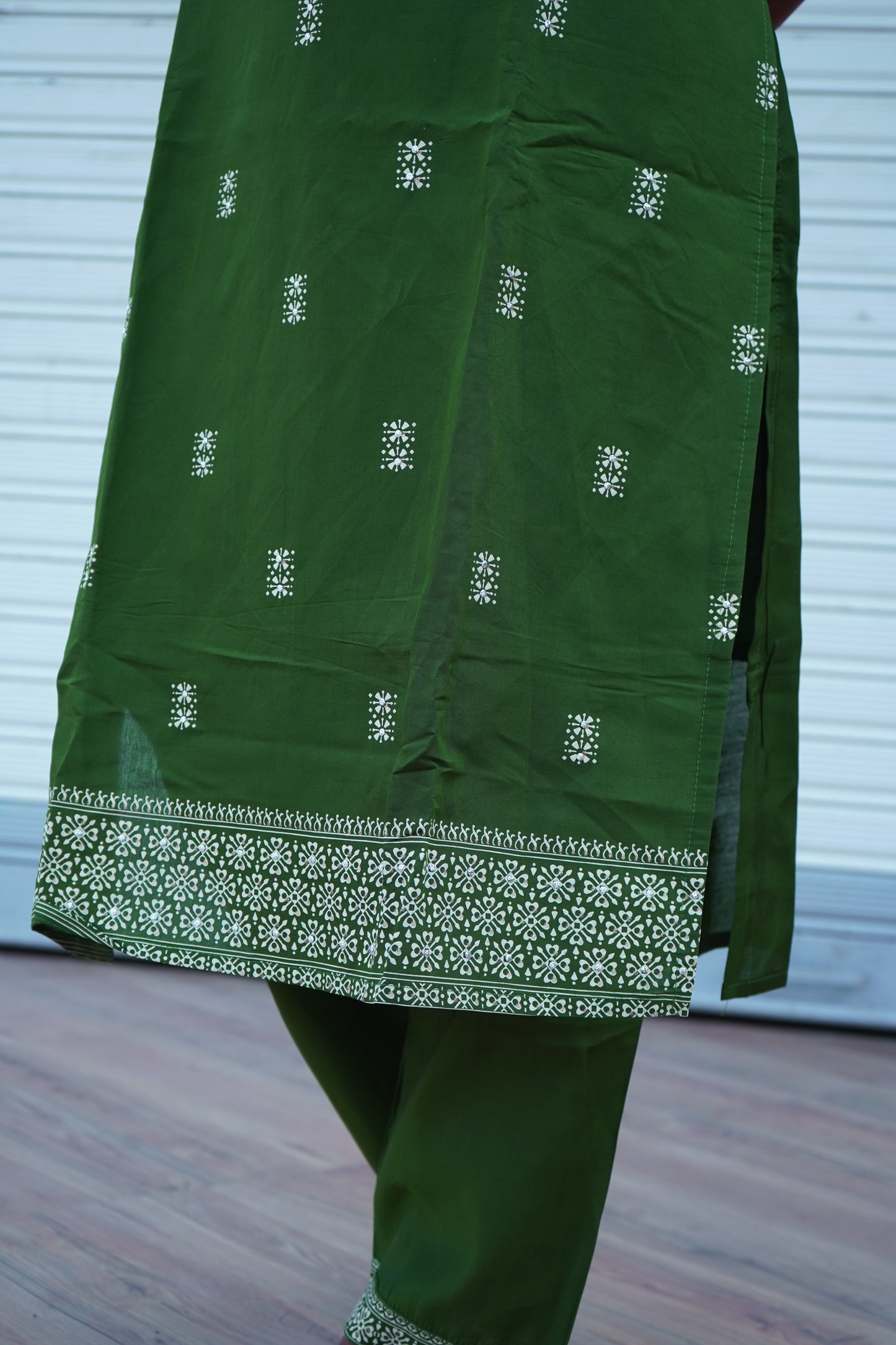 Olive Kurta Set with Duppatta and Pants