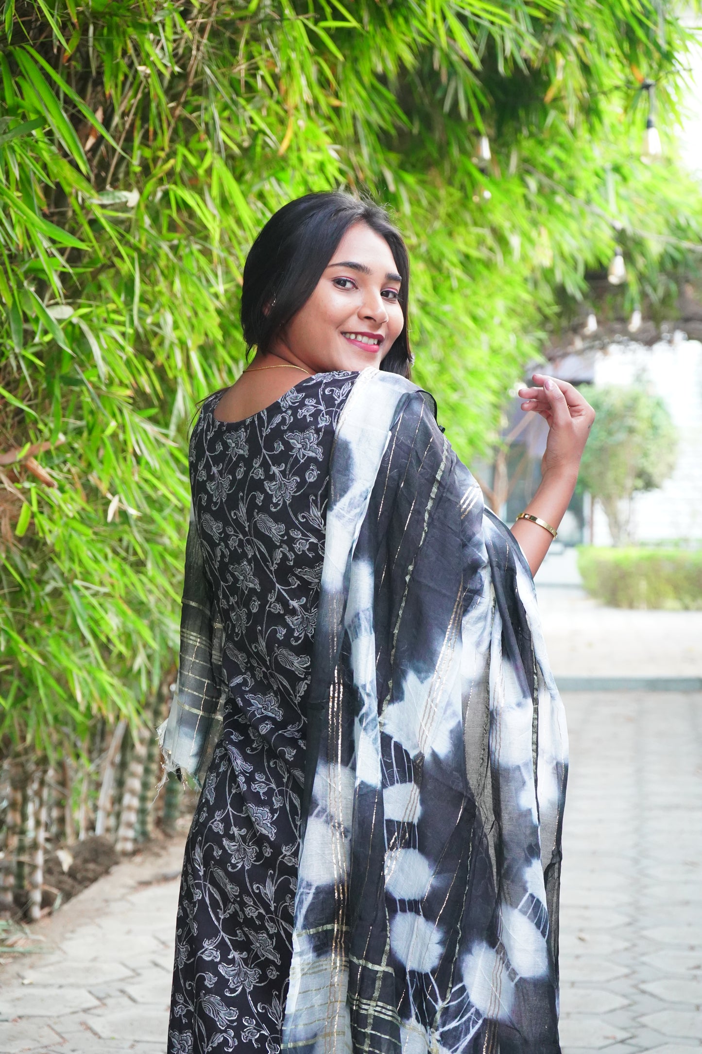 Black Kurta Set with Dupatta & Pant With Dupatta